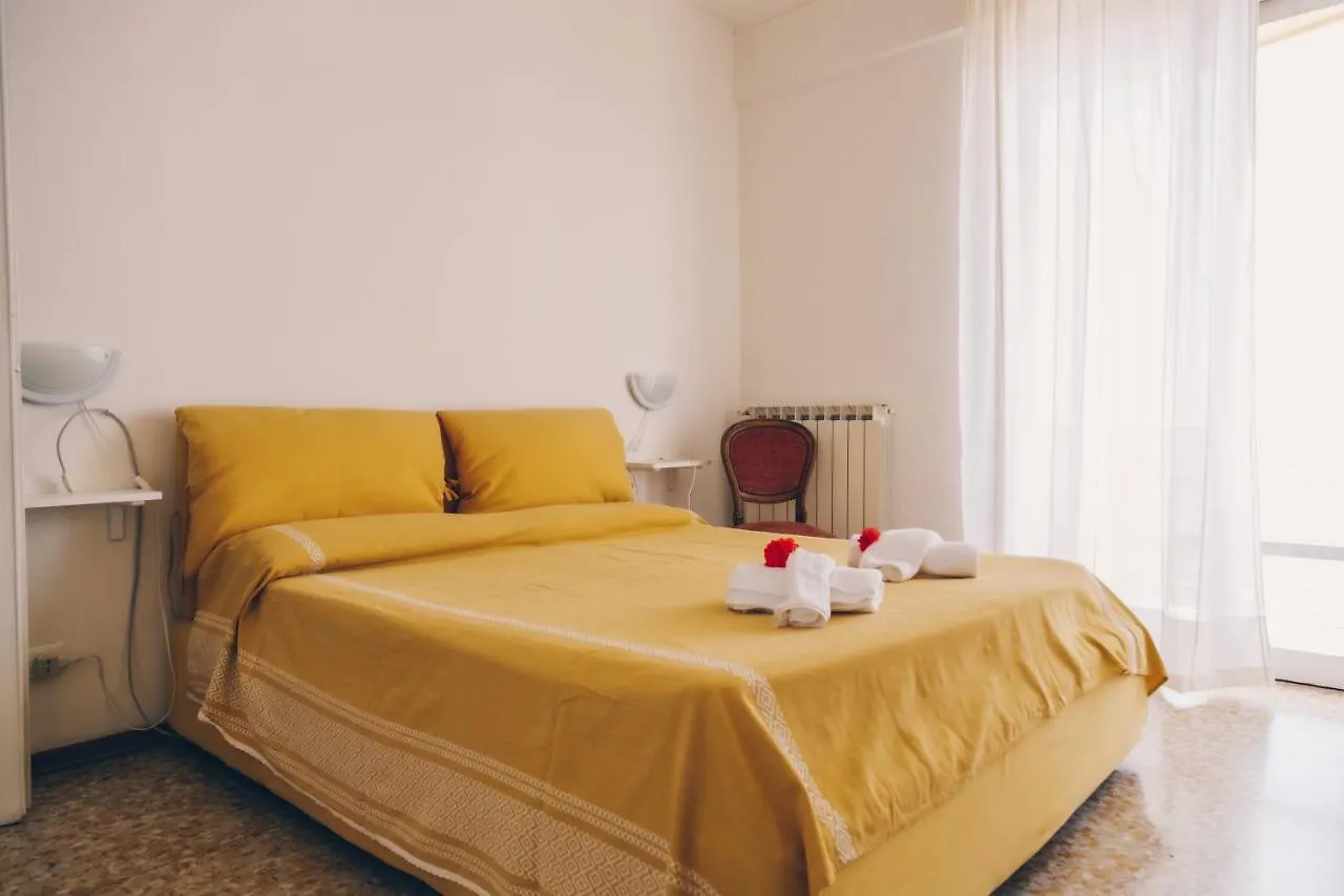 177 - Casa Angela, Vista Mare, 5 Min Dalla Spiaggia Sanremo
