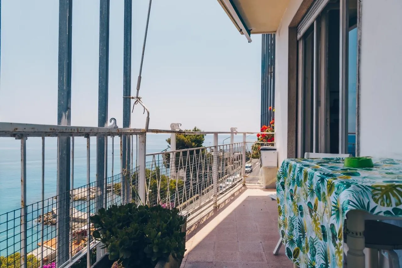 Apartment 177 - Casa Angela, Vista Mare, 5 Min Dalla Spiaggia Sanremo Italy